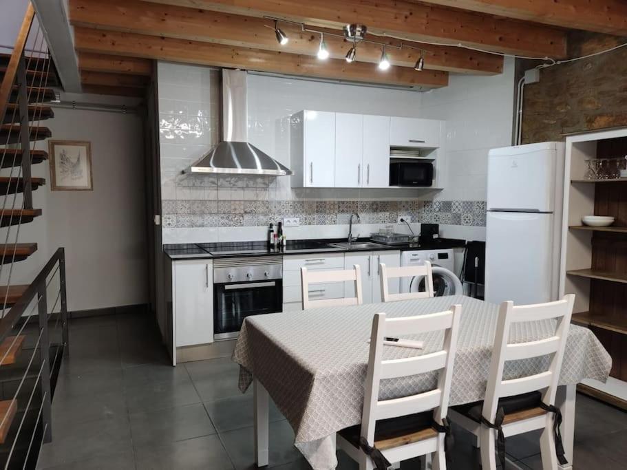 Duplex Sant Marti Apartment Ager Exterior photo